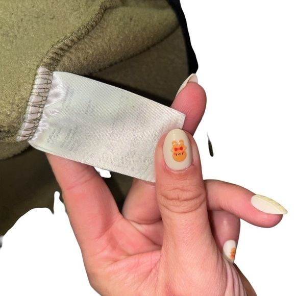 Wesc Olive Green Fleece Quarter Zip Pullover Jacket Women’s XL Men’s L Warm Cozy - Picture 7 of 14